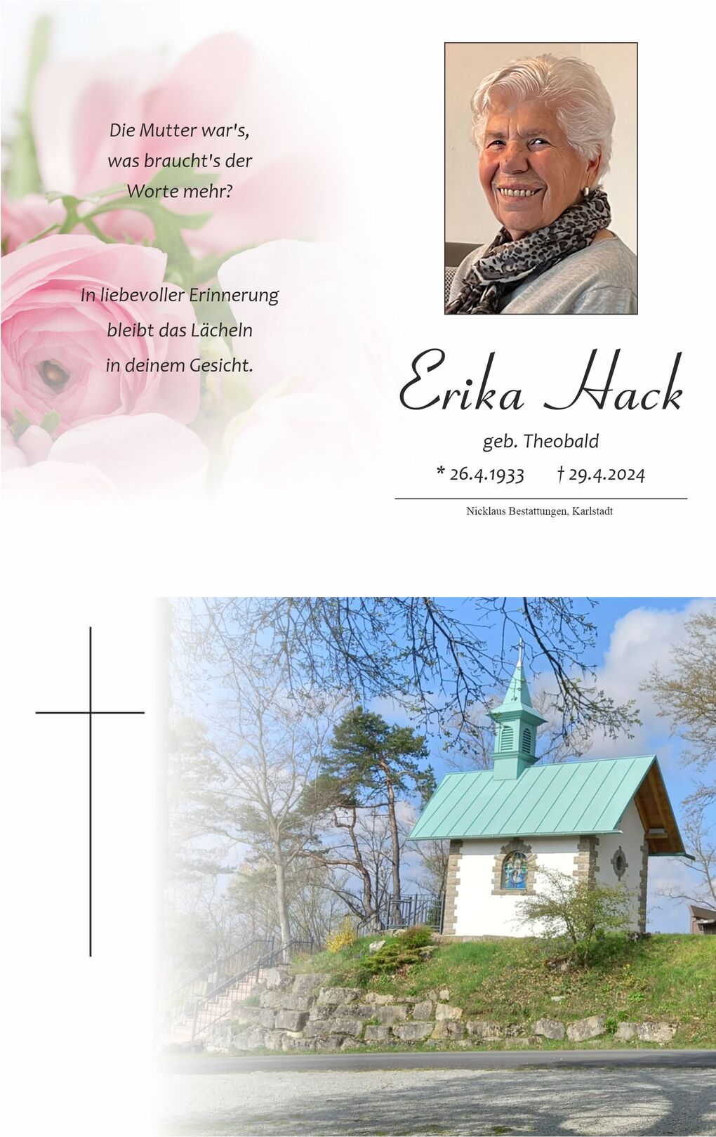 Gedenkblatt f&uuml;r Erika Hack mit einem Foto, Blumenmotiven und einer kleinen Kapelle im Hintergrund.