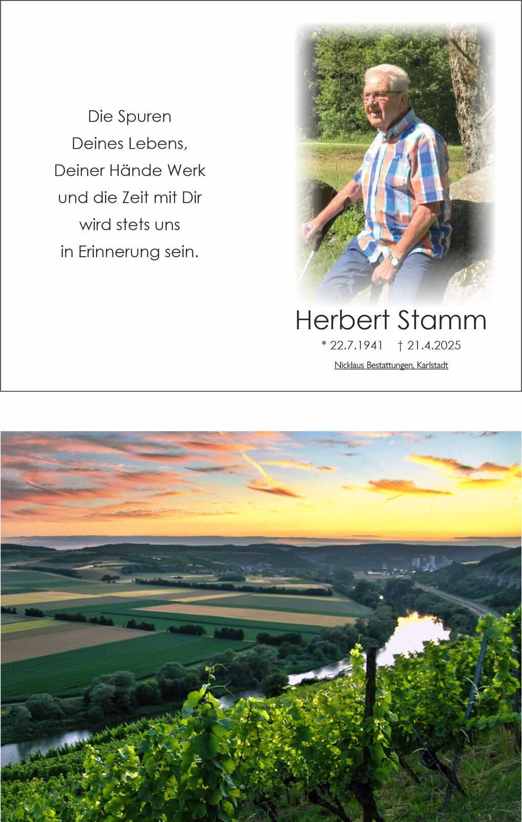 Erinnerungskarte mit Foto eines &auml;lteren Mannes in kariertem Hemd, umgeben von Natur und einem Trauerspruch.