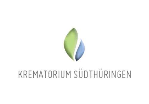 Logo des Krematoriums S&uuml;dth&uuml;ringen mit stilisierten Blattformen in Gr&uuml;n und Blau sowie Text darunter.