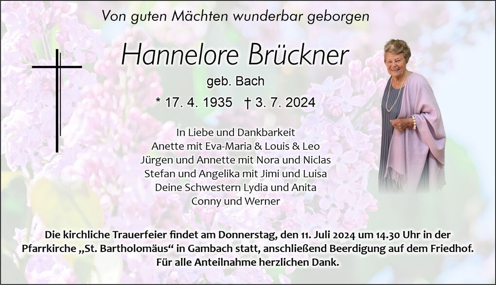 Sterbebild von Hannelore Br&uuml;ckner mit Daten, Trauergedanken und Angaben zur Trauerfeier vor einem bl&uuml;henden Hintergrund.