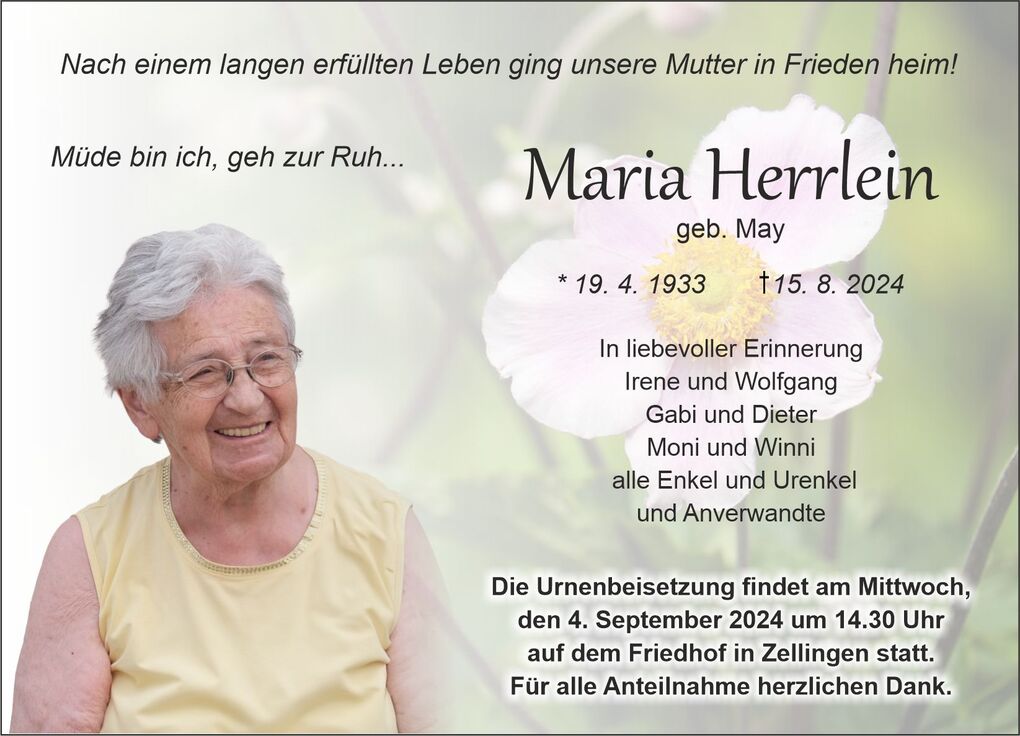 Portr&auml;t einer &auml;lteren Frau mit Brille l&auml;chelnd vor einem Blumenhintergrund, umgeben von Trauerschrift und Erinnerungen.