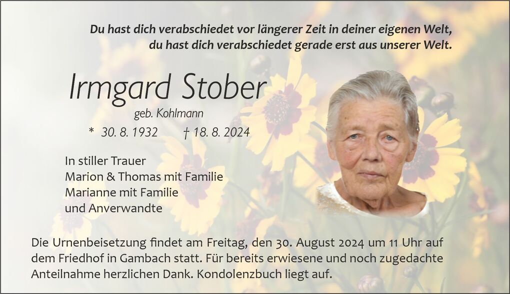 Sterbebild f&uuml;r Irmgard Stober, mit ihrem Namen und Daten, umgeben von gelben Blumen und einem Trauerschreiben.