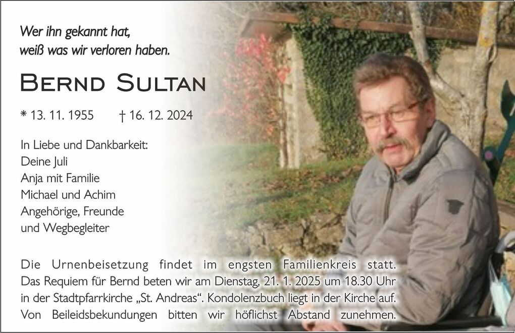 Trauerschreiben f&uuml;r Bernd Sultan mit Lebensdaten und Informationen zur Urnenbeisetzung im Hintergrund eines Naturmotivs.