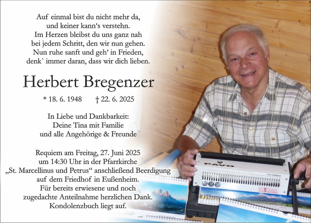 Gedenkblatt für Herbert Bregenzer mit persönlichen Daten, Trauerspruch und Beerdigungsdetails, umgeben von Naturbildern.