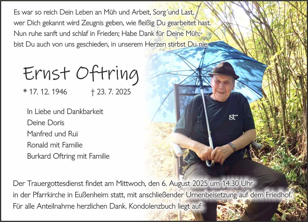 Trauerkarte f&uuml;r Ernst Oftring mit pers&ouml;nlichen Botschaften, Datum und Einladung zum Gottesdienst im Hintergrund.
